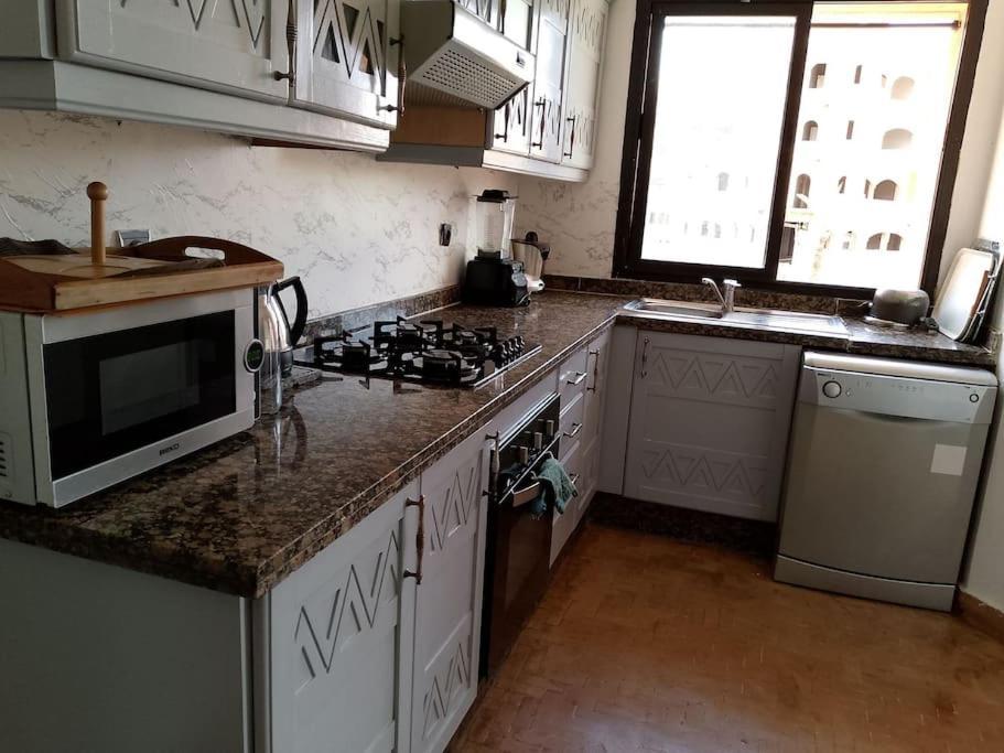 Appartement Confortable Avec 5 Piscines มาร์ราเกช ภายนอก รูปภาพ