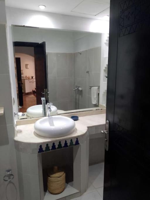 Appartement Confortable Avec 5 Piscines มาร์ราเกช ภายนอก รูปภาพ